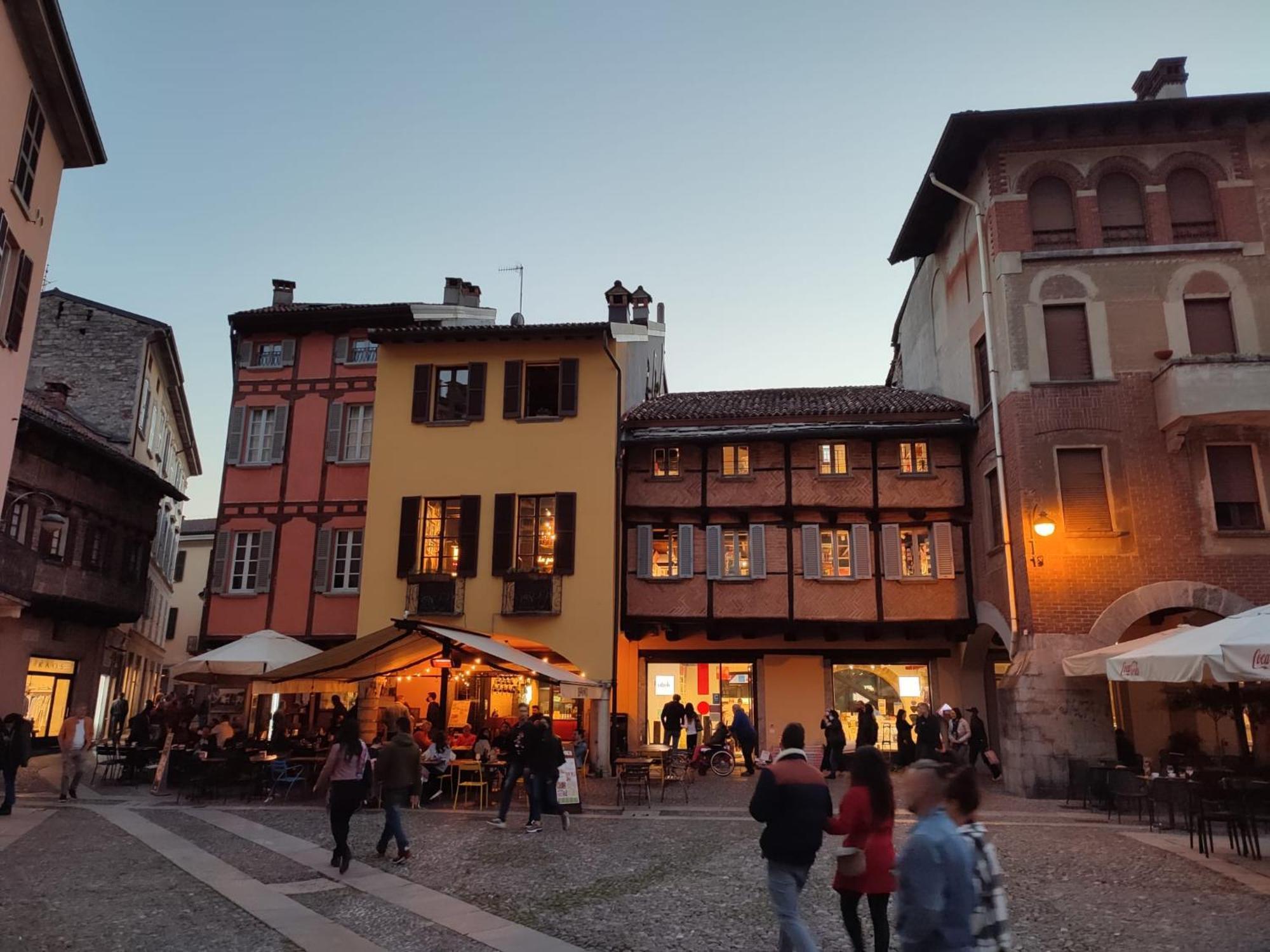 Lora Giusta Affittacamere